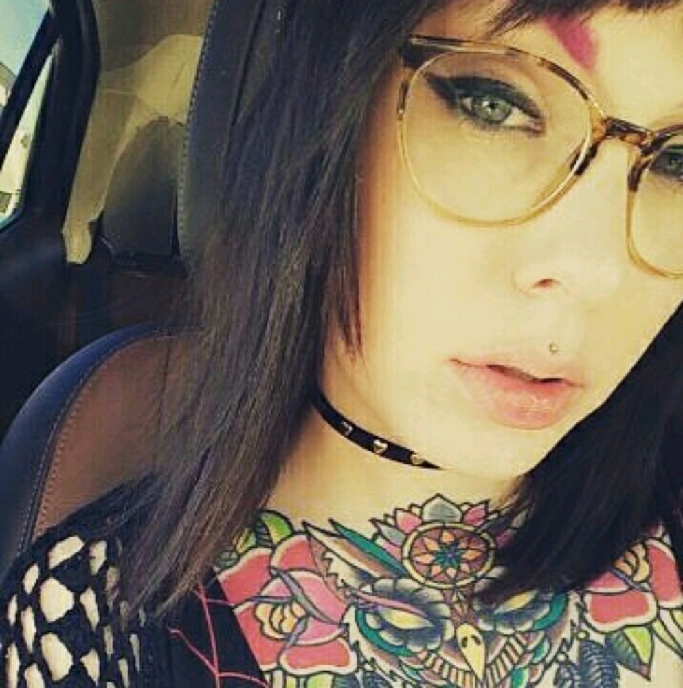 Meet your Posher, Marissa